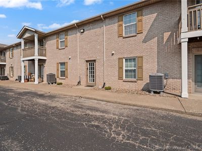 114 Colonial Drive