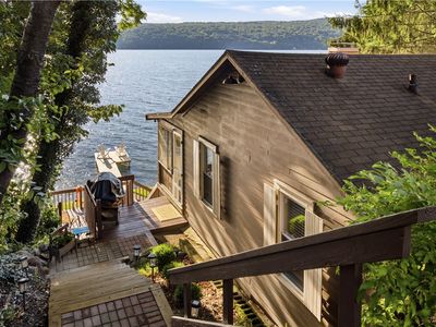 1055 W Lake Rd