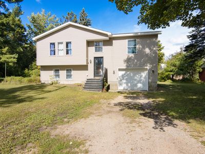 209 E Michigan St