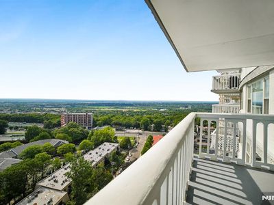 555 North Ave APT 21H