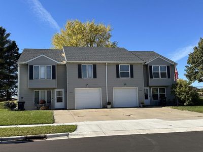 1824-28 Lincoln Avenue