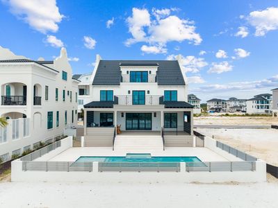 214 Dunes Dr