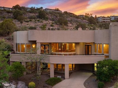 516 Shadow Mountain Dr