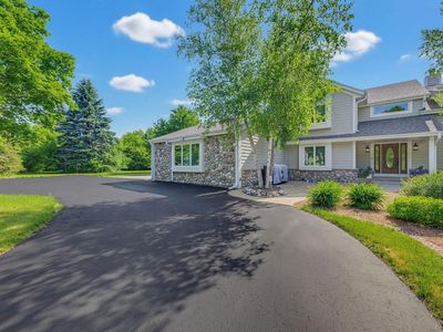 W220N11412 Amy Belle ROAD