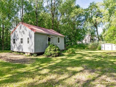 2322 West Shore Road
