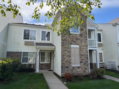 227 Silverstone Dr Unit 227