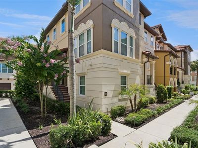 1016 Parma Cir