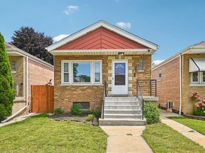 5343 S Kostner Ave