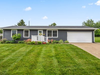 313 Thunderbird Dr