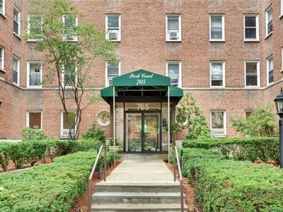 765 Bronx River Road #4A