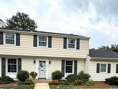 170 Crescent Dr