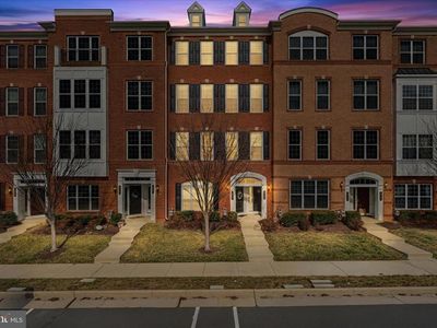 43100 Thoroughfare Gap Ter