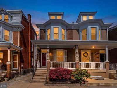 464 Monastery Ave