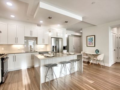 27 Jefferson St #105