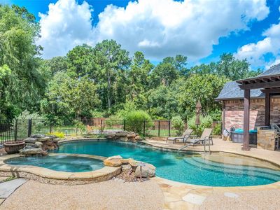 3914 N Rondelet Dr