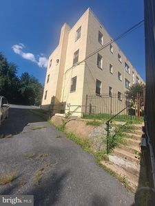 4810 C St SE APT 301