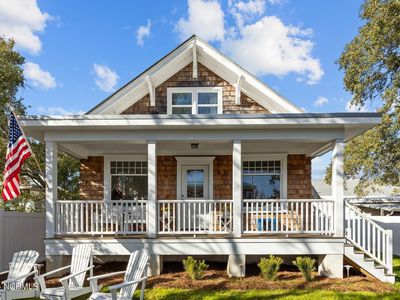 2607 Arendell Street