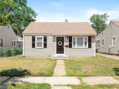 251 Lillian Ave