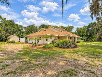 2266 N Lake Reedy Blvd