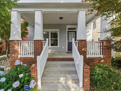 803 Fairview Ave