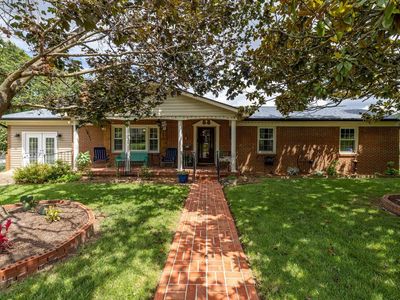 702 Ritchie Blvd