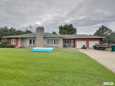 1921 Hilltop Dr