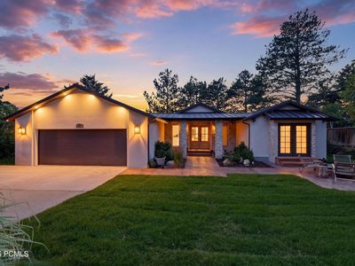2651 E Hiawatha Cir