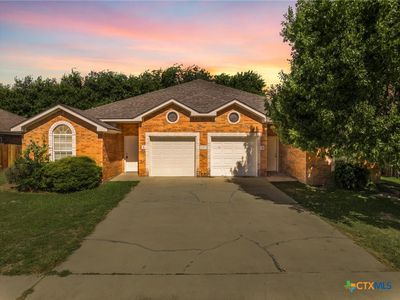 4201 Cambridge Dr