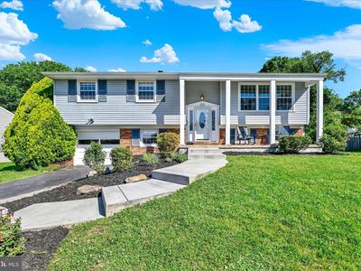2104 Triandos Dr