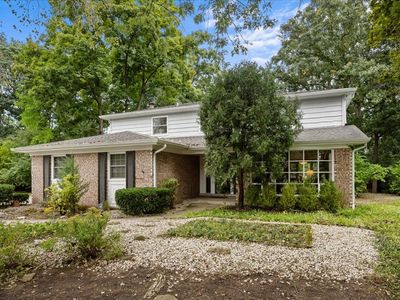 1745 E Summit Ct
