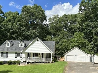 178 Gay Thompson Dr