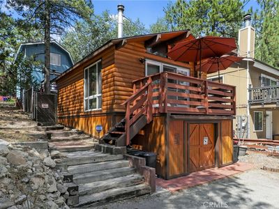 2448 Independence Ln