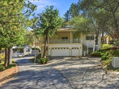 12717 Lake Wildwood Dr