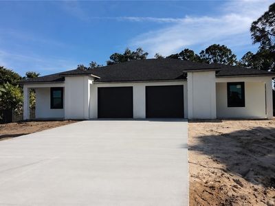 824 Abrams Blvd