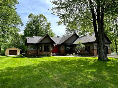 1244 Shady Brook Ln