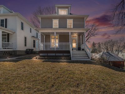 231 9th Ave