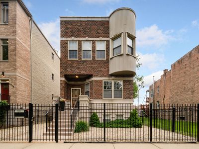 4332 S Saint Lawrence Ave