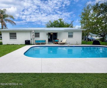 300 E LATTIN Street