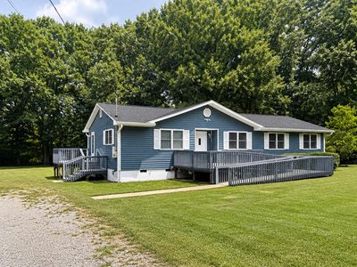 133 Linda Ln