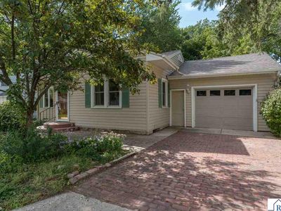 210 Viola St