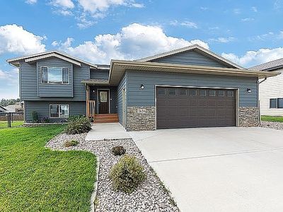 Property at 2654 Meadows Dr, Sturgis, SD