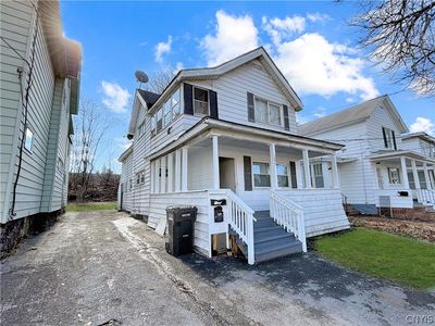 207 Lakeview Ave