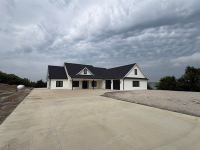 121 Lighthouse Cir