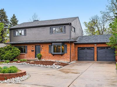 2448 S Leyden Street