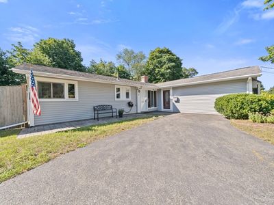 11 Nichols Rd