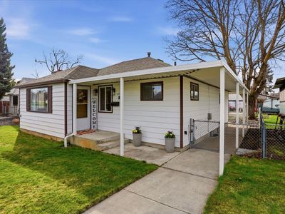 2511 W Olympic Ave