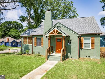 2809 Cherry Ave