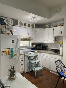6-16 E Blackwell St Apt 2C #2C