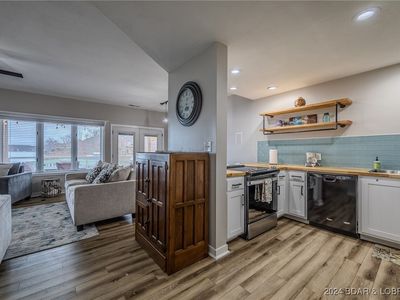 250 Emerald Bay Dr #1B