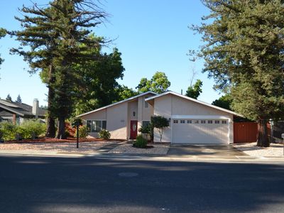 3336 Mesquite Way